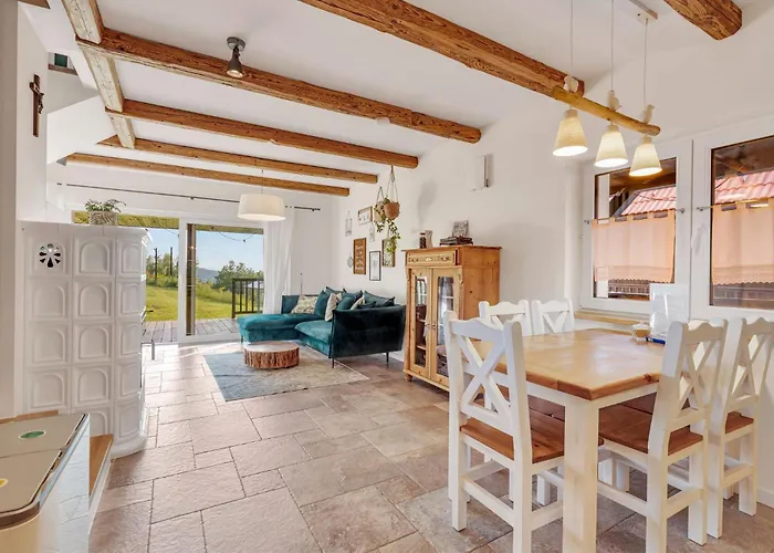 Casa vacanze U Pana Boga Za Piecem - W Gorach, Sauna, Beskidy, Koszarawa Korbielów